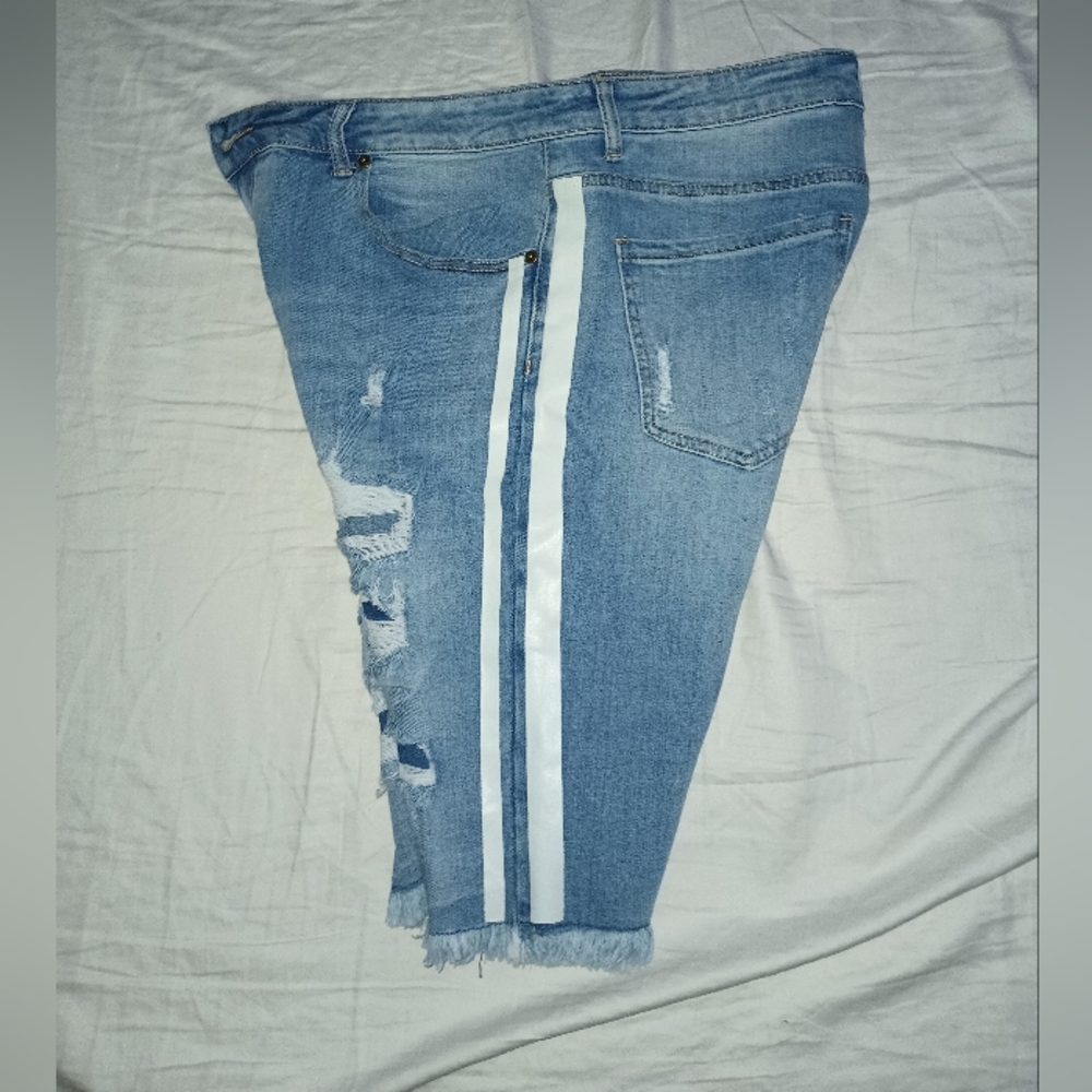 Blue and White Distressed Jean Shorts with Stripes - Picture 2 of 4